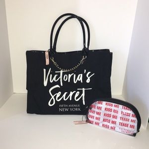 NWT Victoria’s Secret Tote with Make up bag